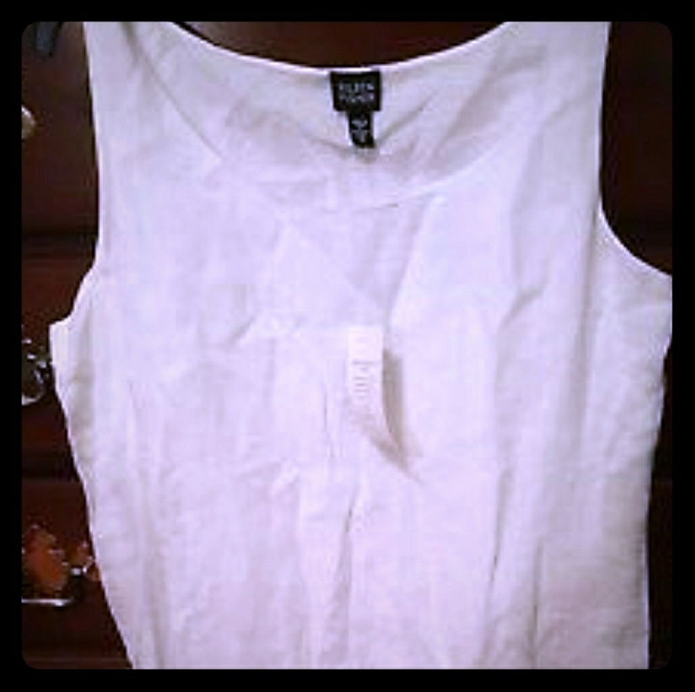 NWT. Eileen Fisher sleeveless linen tunic dress. M